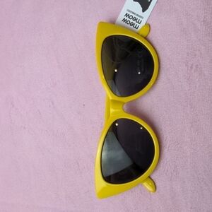 Petals and Peacocks Yellow Cat Eyes Sunglasses